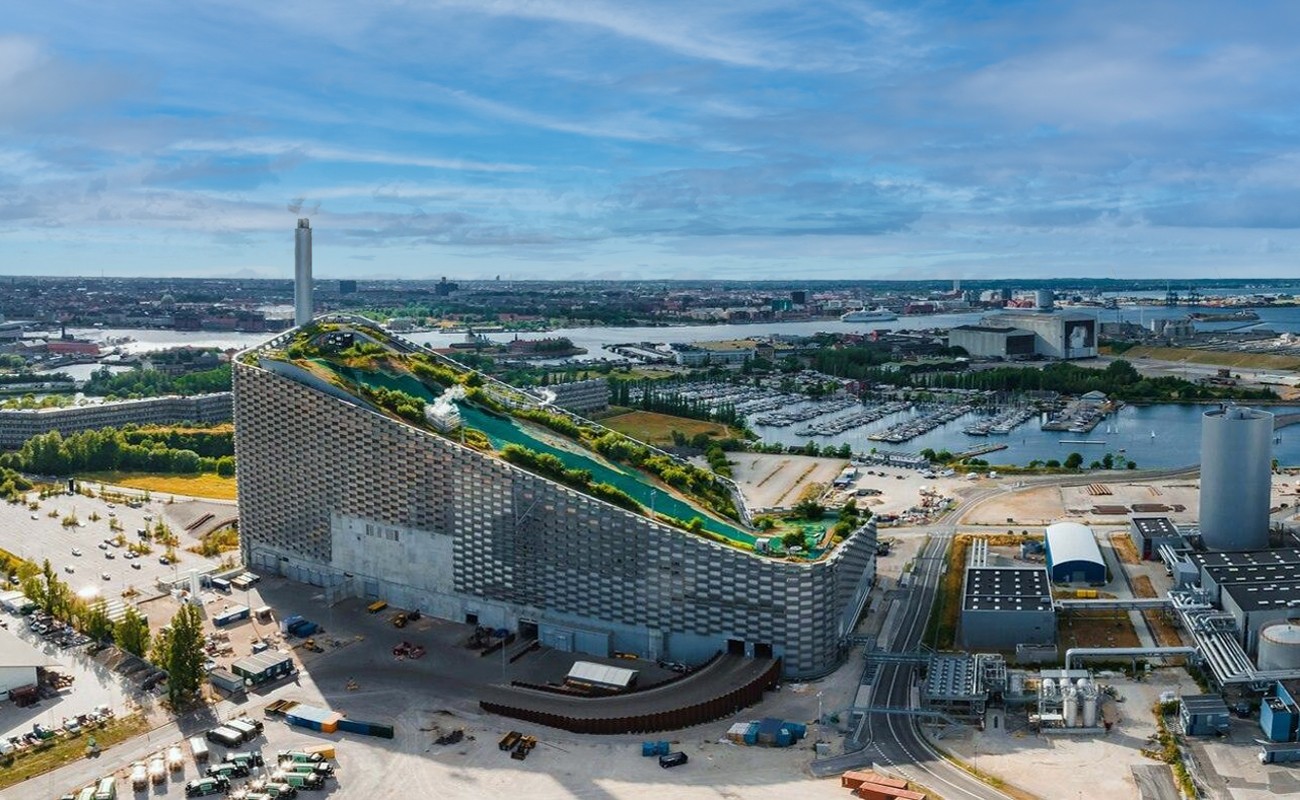 Copenhagen Transportation Service | Best Limousine Service Copenhagen Feature 1