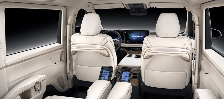 How Nordic Limousine Handles Complex Multi-Stop Roadshows with Ease in Copenhagen | Best Limousine Service Copenhagen Luxury Fleet Built for Comfort and Productivity