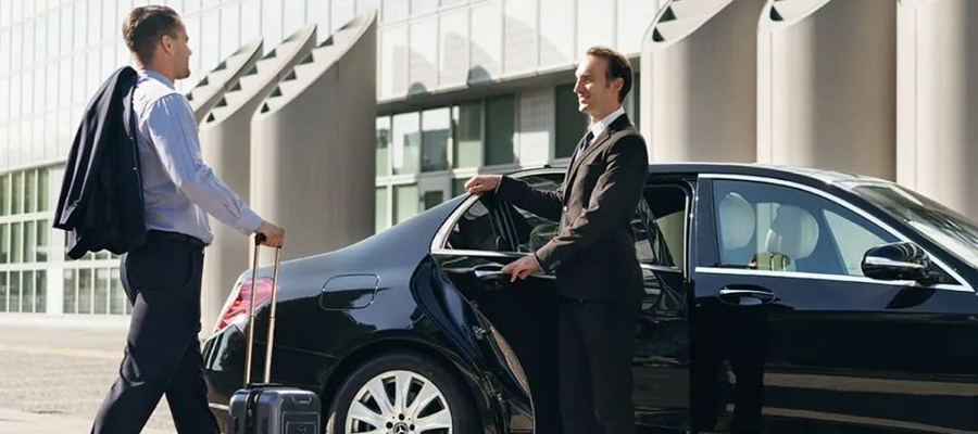5 Things to Expect from a Premium Chauffeured Car Service in Copenhagen | Best Limousine Service Copenhagen Punctuality and Reliability You Can Count On