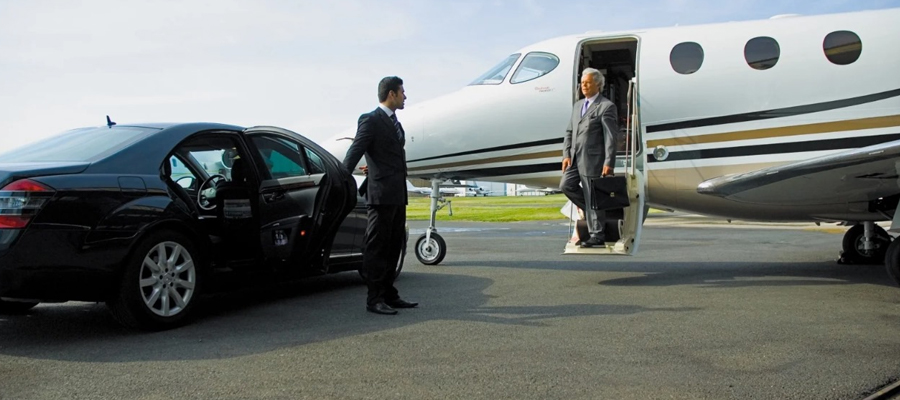 Private Jet Transfers in Copenhagen: Why Choose Nordic Limousine | Best Limousine Service Copenhagen Why Choose Private Jet transfer