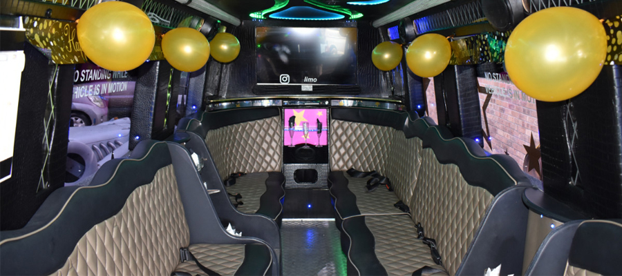 Party Limousine in Copenhagen: The Ultimate Way to Celebrate in Style | Best Limousine Service Copenhagen What is a Party Limousine