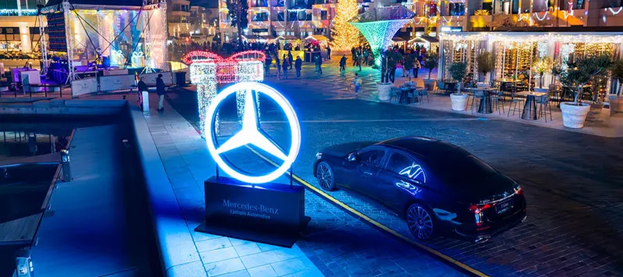 Limousine Services for Concerts, Gala Dinners & Night Events | Best Limousine Service Copenhagen Elevate Your Night with Limousine